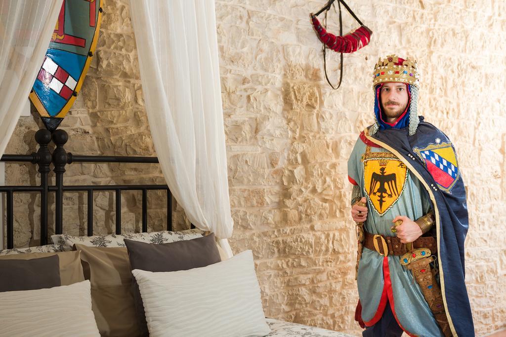 ビトント La Torre Storica Bed & Breakfast エクステリア 写真